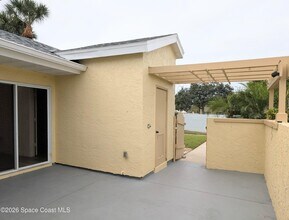 1430 Malibu Cir NE in Palm Bay, FL - Building Photo - Building Photo
