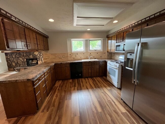 705 S 153rd Cir in Omaha, NE - Building Photo - Building Photo
