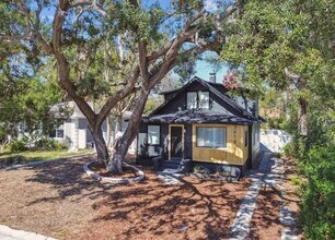3819 Queensboro Ave S in St. Petersburg, FL - Building Photo - Building Photo