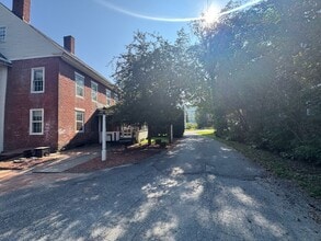 20 Main St in Windsor, VT - Building Photo - Building Photo