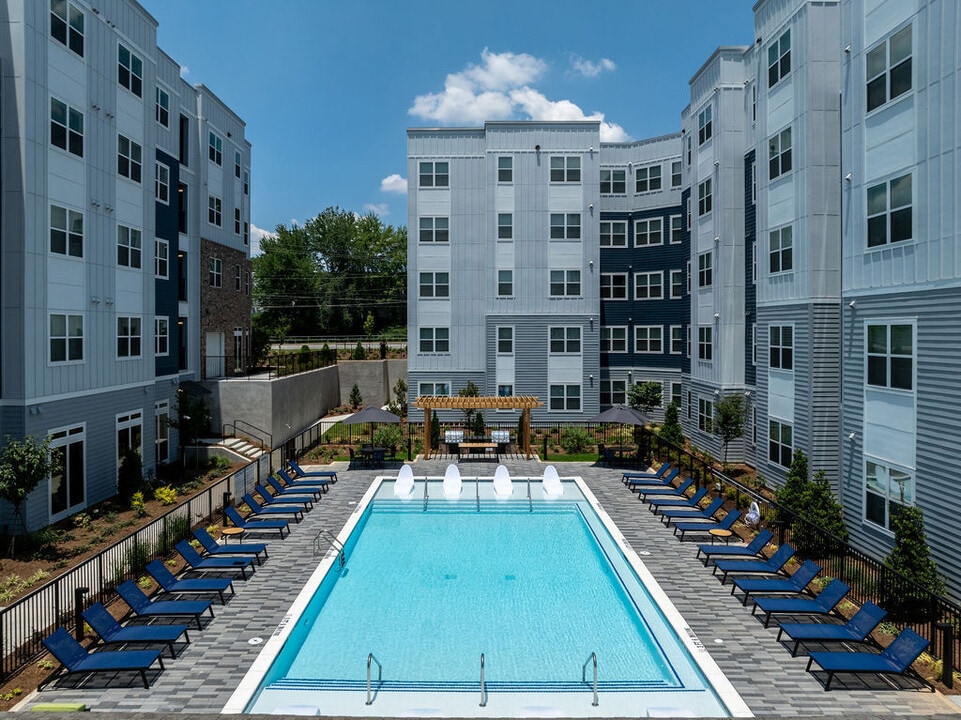 The Clara by Broadstone in Norcross, GA - Foto de edificio