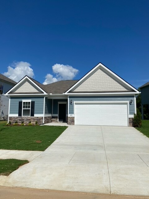 209 Stonewall Dr in Columbia, TN - Building Photo