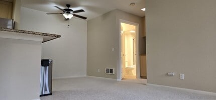 10016 Maya Linda Rd in San Diego, CA - Building Photo - Building Photo