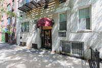 423-425 E 83rd St in New York, NY - Building Photo - Building Photo