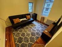 227 Hanover St, Unit #10 in Boston, MA - Building Photo - Building Photo