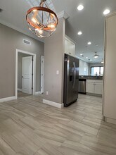 15114 Palmer Lake Cir in Naples, FL - Foto de edificio - Building Photo