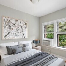 535 W Arlington Pl, Unit 2 in Chicago, IL - Foto de edificio - Building Photo