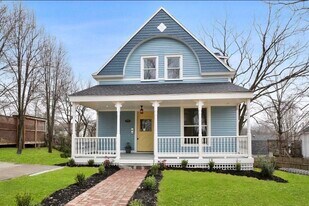 211 N Water St, Unit A in Liberty, MO - Building Photo