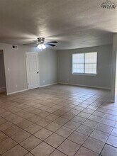 4638 Cascades Dr in Wichita Falls, TX - Building Photo - Building Photo