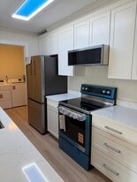 120 Creekwood Dr, Unit 103 in Wilder, KY - Building Photo