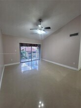 15610 SW 80th St in Miami, FL - Building Photo - Building Photo