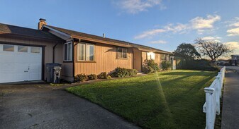 2125 Frederick Ave in Arcata, CA - Building Photo