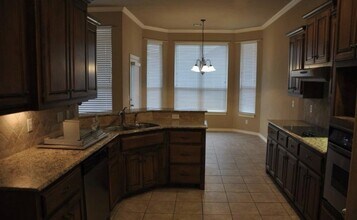 6613 Stinchcomb Dr in Oklahoma City, OK - Building Photo - Building Photo