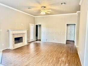 1918 75th St in Lubbock, TX - Building Photo - Building Photo