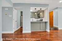 324 Hermit St photo'