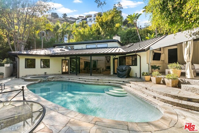 property at 1615 Marmont Ave