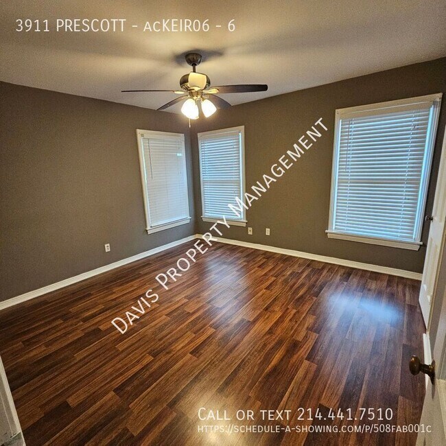 3911 Prescott Ave in Dallas, TX - Building Photo - Building Photo