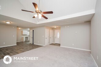 722 Jockey Ln in Auburn, GA - Foto de edificio - Building Photo