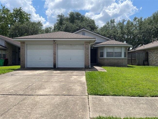 property at 24235 Landing Way Dr