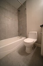 19 Roberts St in Brookline, MA - Building Photo - Building Photo