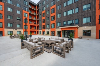 4UP Apartments in West Lafayette, IN - Foto de edificio - Building Photo