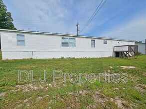 1376 Providence Rd in Sevierville, TN - Building Photo - Building Photo