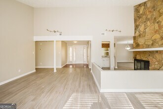 749 Post Rd Ln in Stone Mountain, GA - Building Photo - Building Photo