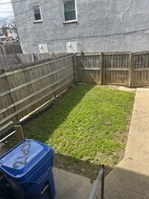 2604 Violet Ave in Baltimore, MD - Building Photo - Building Photo
