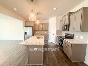 76 N District Ave in Clayton, NC - Building Photo - Building Photo