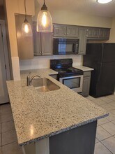 20700 Bonanza, Unit A in Lago Vista, TX - Building Photo - Building Photo