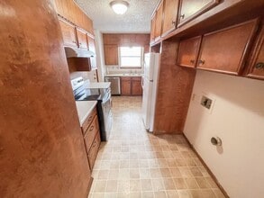 725 E Aspen in Hobbs, NM - Building Photo - Building Photo