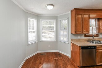 225 Mockingbird Dr in Lexington, SC - Building Photo - Building Photo
