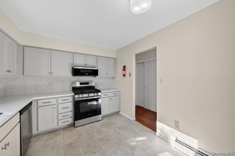 55 High St in Monroe, NY - Building Photo - Building Photo