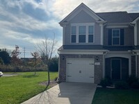 2425 Salem Creek Ct in Murfreesboro, TN - Foto de edificio - Building Photo