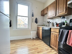 38 Allston St, Unit 2 in Boston, MA - Building Photo - Building Photo