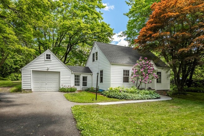 6232 NY-82 in Stanfordville, NY - Building Photo - Building Photo