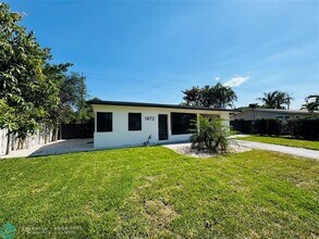 1472 NE 30th Ct in Pompano Beach, FL - Building Photo - Building Photo