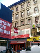 40 W 56th St in New York, NY - Building Photo