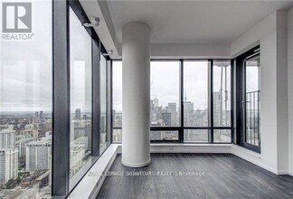 5 St Joseph St in Toronto, ON - Building Photo - Building Photo