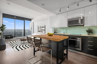 The Postmark in Toronto, ON - Building Photo - Building Photo