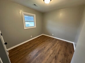 123 S Sam Davis Ave, Unit 8 in Pulaski, TN - Building Photo - Building Photo