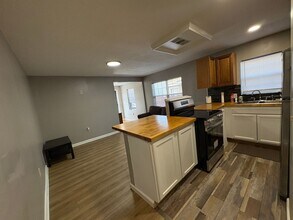 326 S 11th St in Fernandina Beach, FL - Building Photo - Building Photo