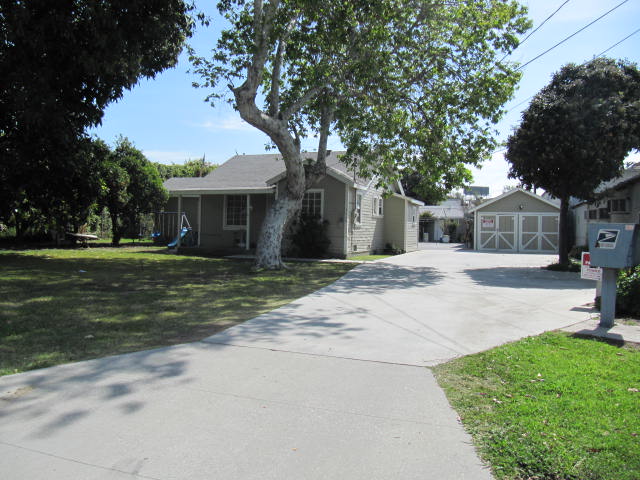 3336 N Maxson St in El Monte, CA - Building Photo