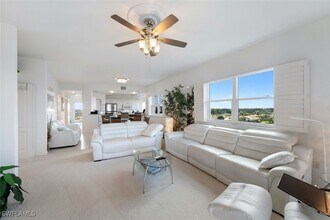 14819 Laguna Dr in Ft. Myers, FL - Building Photo - Building Photo