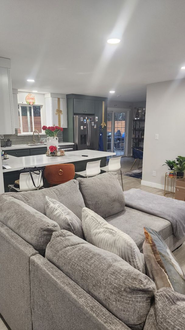 9808 S 252nd St in Kent, WA - Building Photo - Building Photo