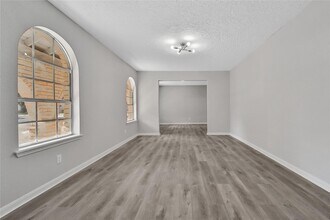 13426 Balcrest Dr in Houston, TX - Building Photo - Building Photo