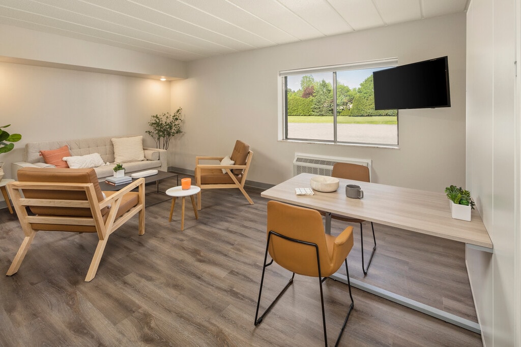 Bantr Schofield, WI Apartments