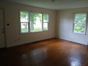 2100 Opal St in New Bern, NC - Building Photo - Building Photo