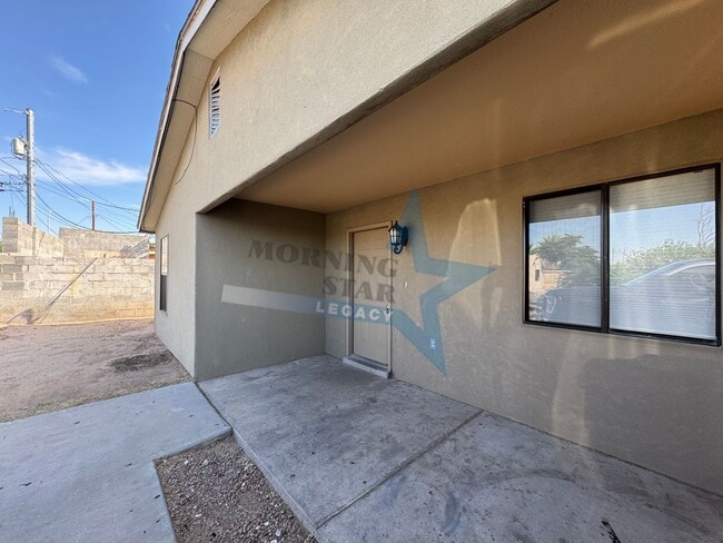 1521 Kansas Ave in Las Cruces, NM - Building Photo - Building Photo