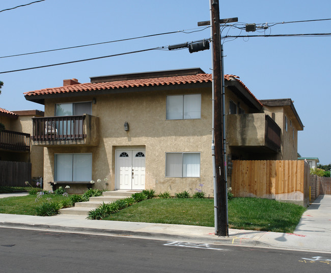 16701 Lynn St in Huntington Beach, CA - Building Photo - Building Photo